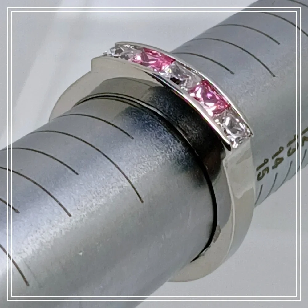 Vintage 90s Pink Clear Princess Cut CZ Channel Set Silver Tone Band Ring Size 10